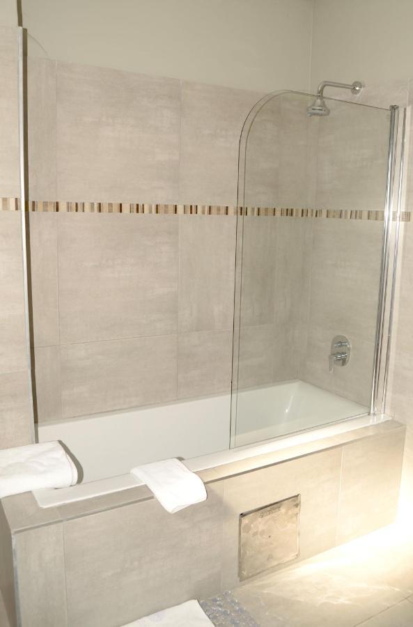 Phudzi Hotel Letlhakane Екстер'єр фото