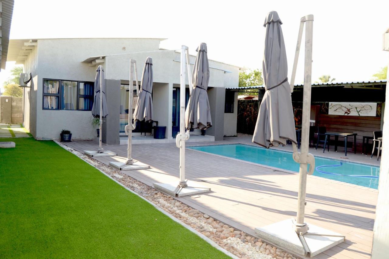 Phudzi Hotel Letlhakane Екстер'єр фото