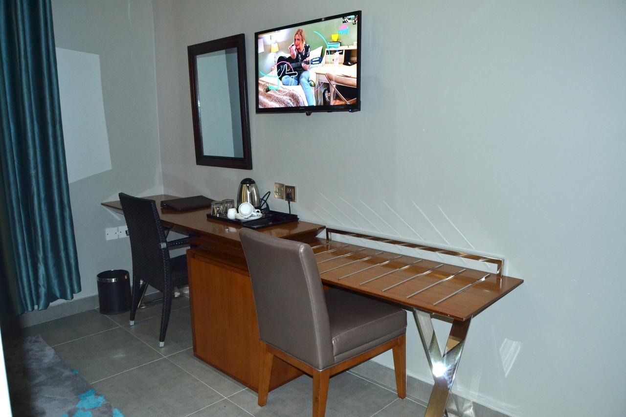 Phudzi Hotel Letlhakane Екстер'єр фото