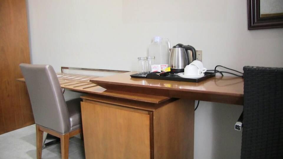 Phudzi Hotel Letlhakane Екстер'єр фото